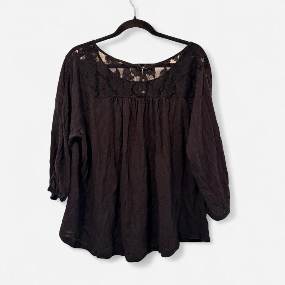 PLUS black lace-yoke peasant top w/ keyhole back, size 3X